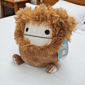 New Squishmallow Benny the Bigfoot 9" Plushy Brown Fluffy